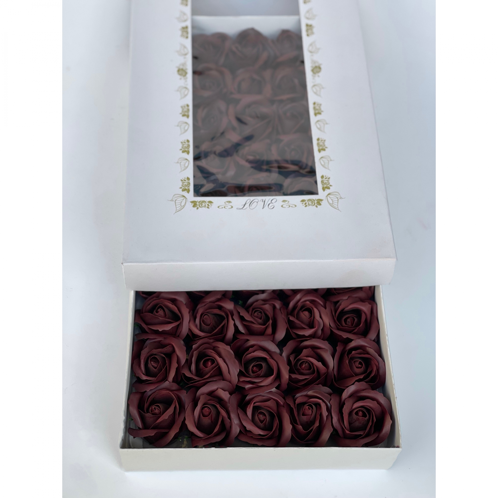 Trandafiri de sapun grena/bordeaux 50buc/cutie
