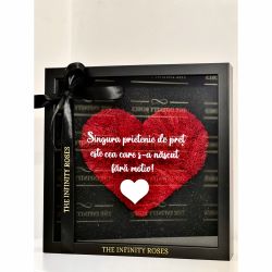 Tablou cu inimioara din licheni rosii cu mesaj personalizat pentru prietena cea mai buna
