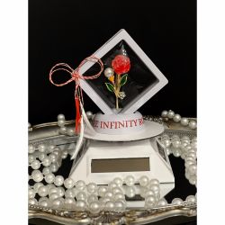 Martisor cu brosa  trandafir in suport 3D