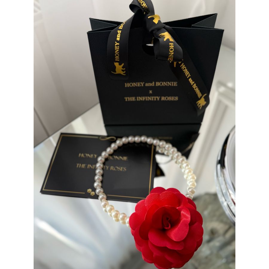  Colier din perle fine cu trandafir rosu 10cm pentru catei si pisici