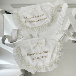 Bandană elegantă pentru câini și pisici, „Save the Date”, personalizată cu data nunții.