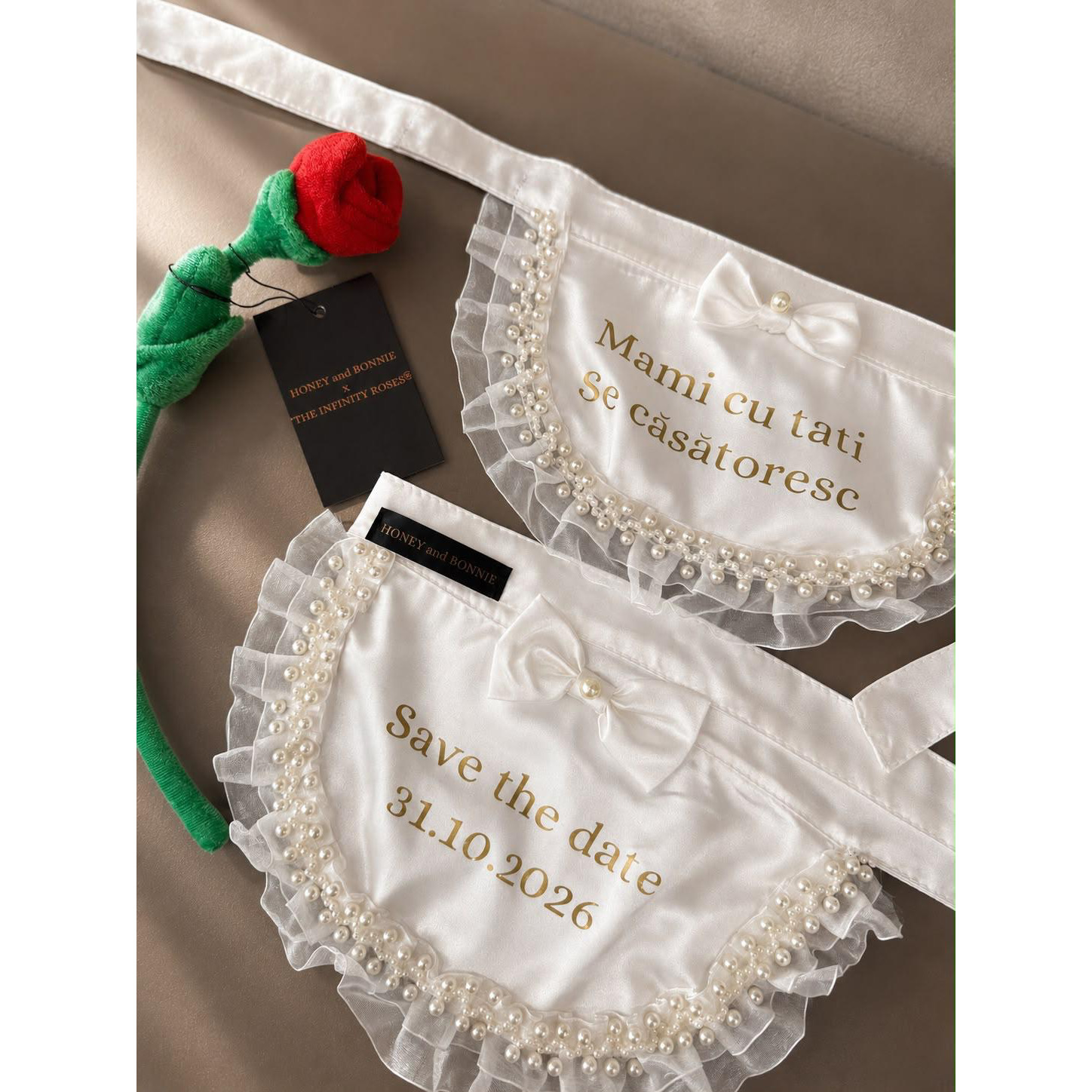 Bandană elegantă pentru câini și pisici, „Mami cu tati se căsătoresc”