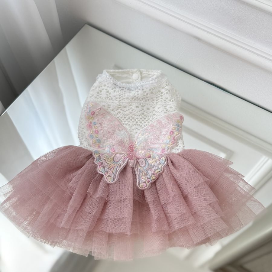 Rochita eleganta pentru caini si pisici, roz pudrat cu tulle si fluture brodat S-M