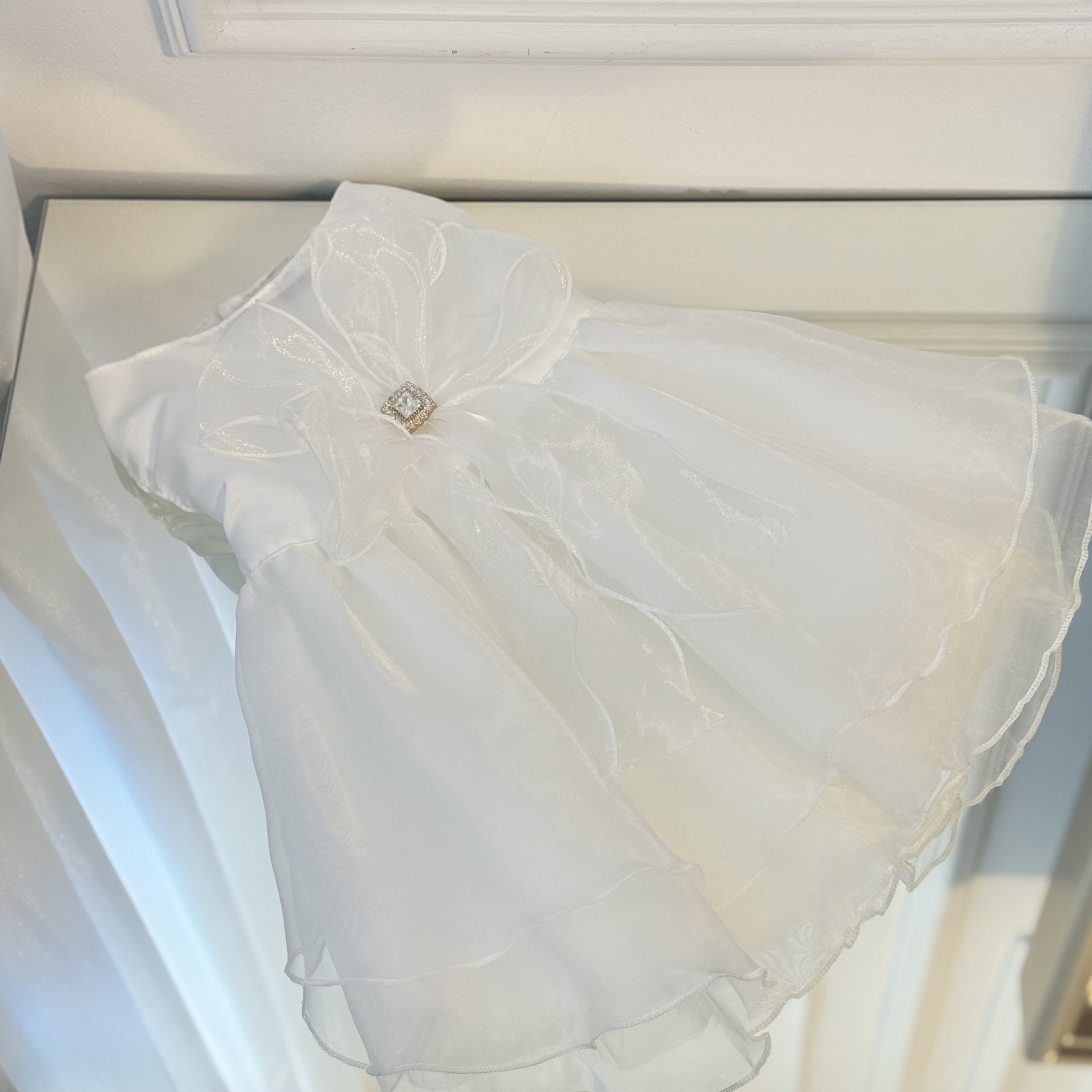 Rochie de Mireasa Alba pentru Caini si Pisici, Tinuta Nunta cu Funda si Cristale, Wedding Dress