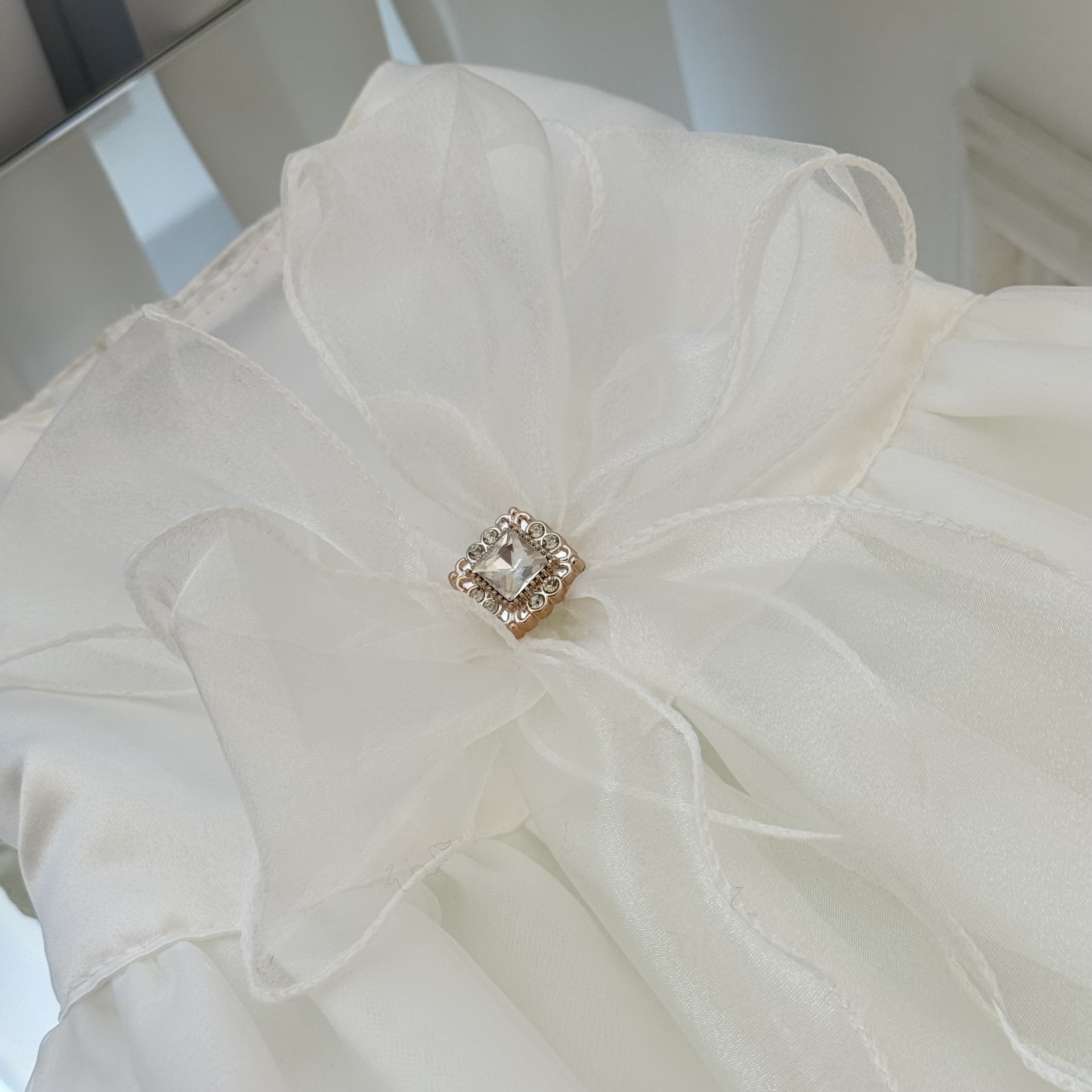Rochie de Mireasa Alba pentru Caini si Pisici, Tinuta Nunta cu Funda si Cristale, Wedding Dress