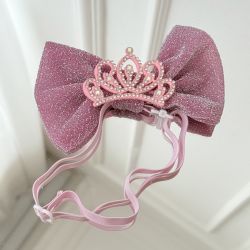 Bentita cu funda si coroana pentru caini si pisici, accesoriu elegant cu cristale, roz