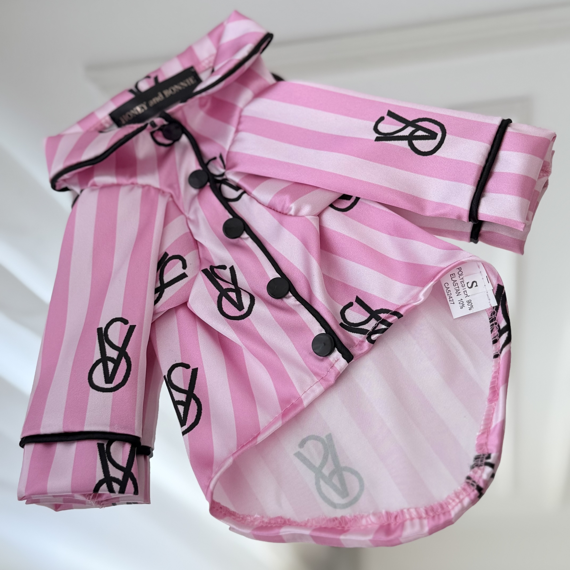Pijama roz din satin pentru caini si pisici, model VS