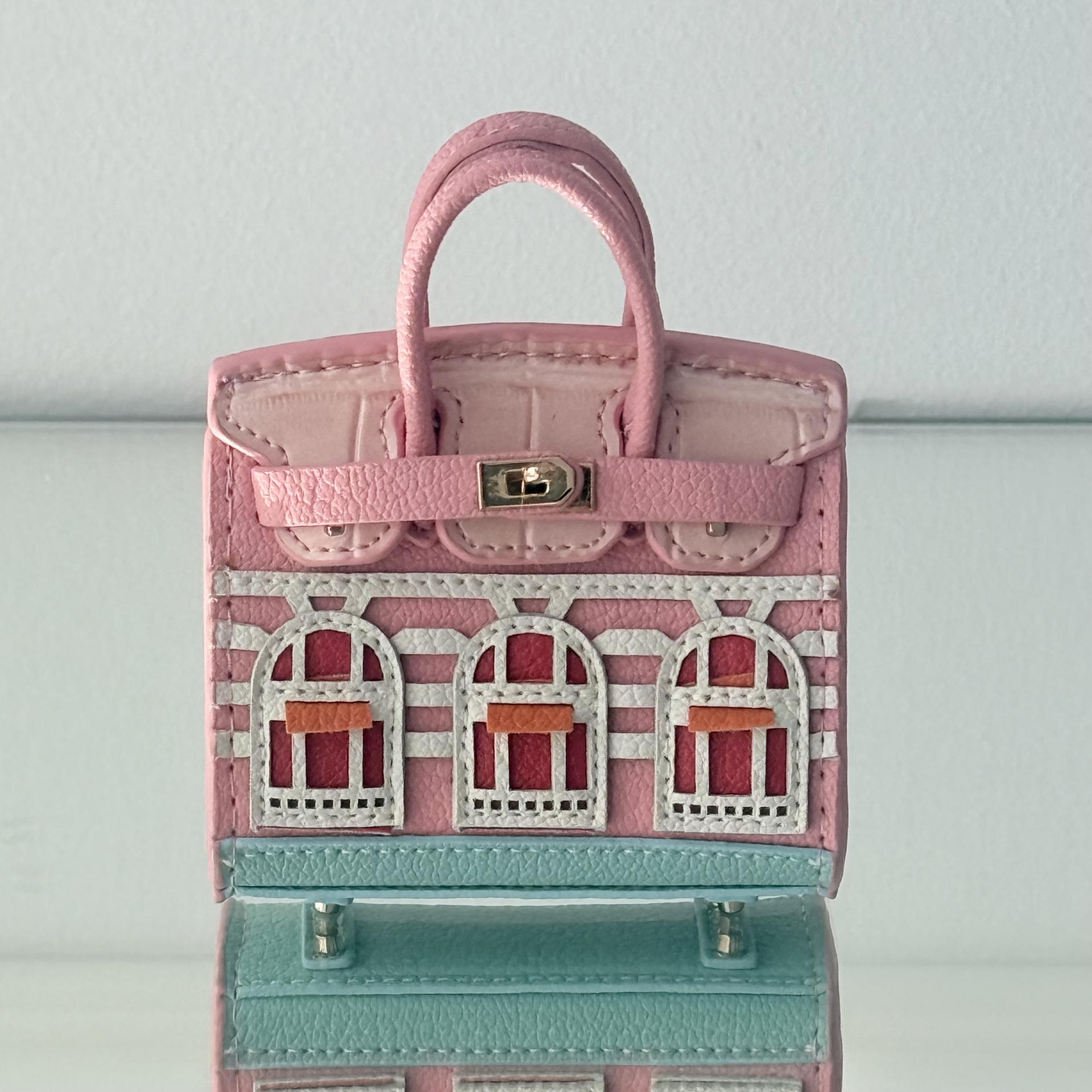 Suport saculeti igienici pentru caini, gentuta mini stil Hermes Birkin, roz