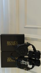 Lesa retractabila neagra cu sclipici si cristale Swarovski, 3 metri, pentru caini de talie mica si medie