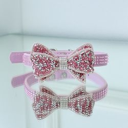 Zgarda Luxury cu fundita si cristale Swarovski pentru caini si pisici